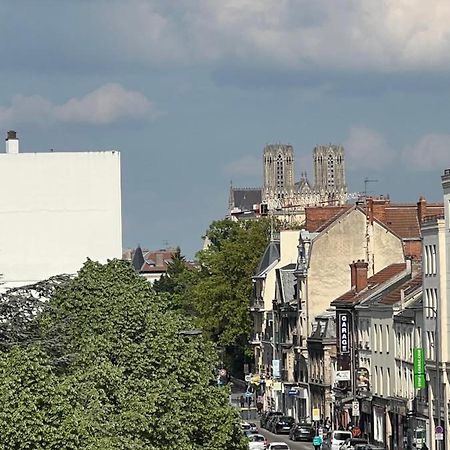 Апартаменты Reims Voyage Экстерьер фото