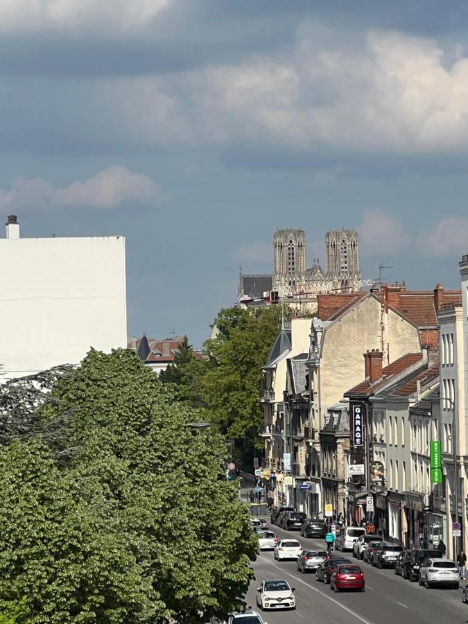 Апартаменты Reims Voyage Экстерьер фото